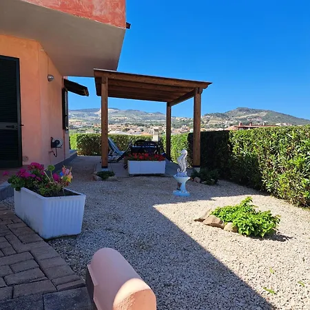 Lu Bagnu La Baja Dei Tramonti Tatil Evi Castelsardo