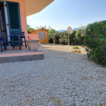 Lu Bagnu La Baja Dei Tramonti בית נופש
