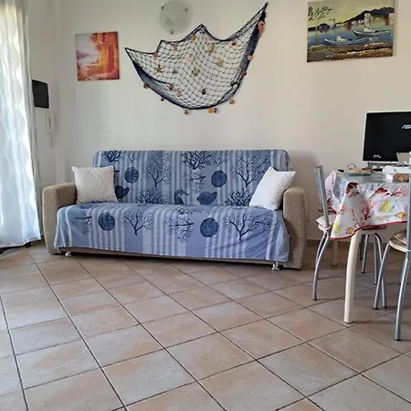 Holiday home Lu Bagnu La Baja Dei Tramonti *