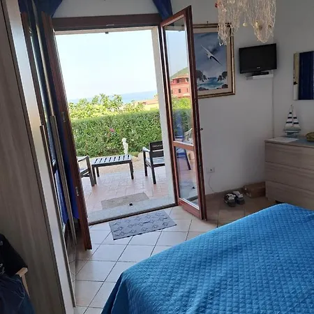 Lu Bagnu La Baja Dei Tramonti